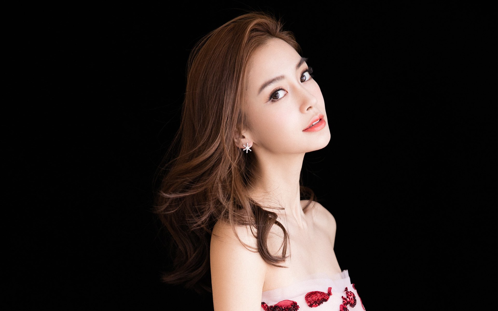 “德甲联赛冲刺阶段,豪门大战已成常态”,德甲 豪门