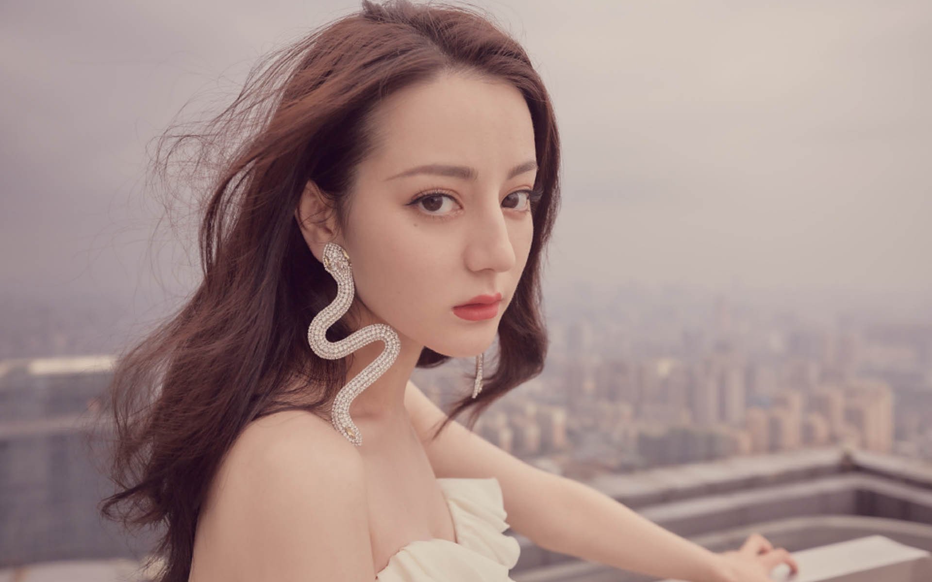 【精妙布局】顶尖运动员摆出极难破解的球路,运球突破脚步