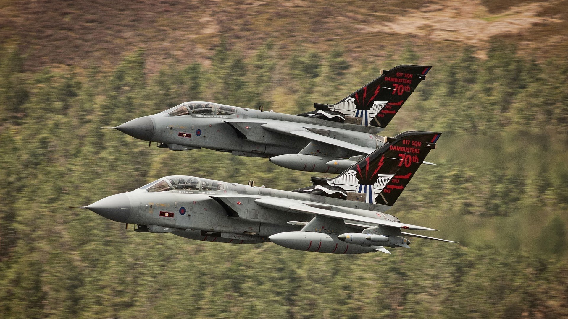 开云·Kaiyun网页版-步行者三分线外制造空位进攻更加流畅，步行者三巨头